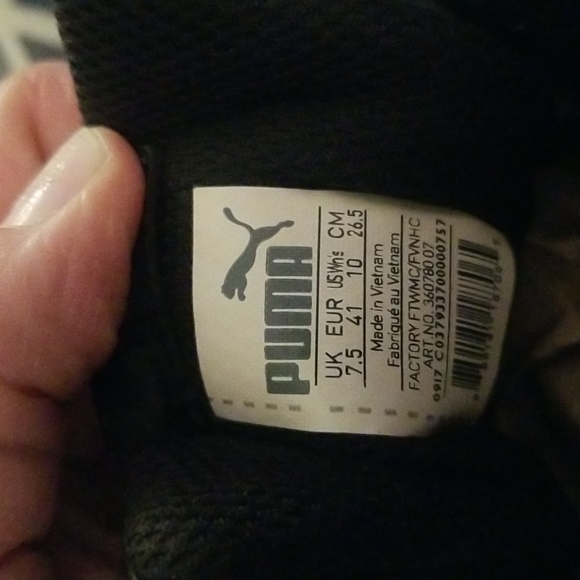 Shoes - Picture 3 of 3